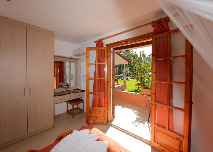 Charlies Venus Lejlighedshotel Roda (Corfu)