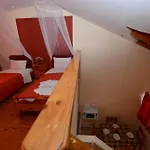 Apartmanhotel Charlies Venus 3*