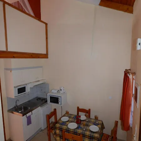 Apartmanhotel Charlies Venus 3*