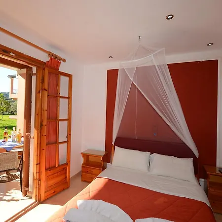 Charlies Venus 3* Róda